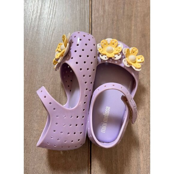 Lilac Floral Furadinha Mini Melissa - Picture 4 of 7